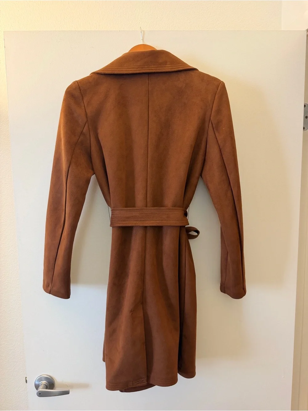Marc New York Vanilla & Toffee Faux Suede Belted Trench Coat Twin Set - Picture 4 of 8